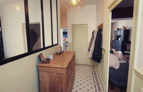 Après : optimisation d'un couloir d'entrée à Nîmes