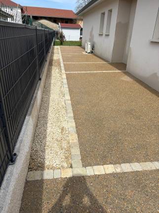 cour en béton