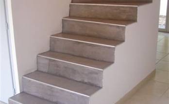 Escalier béton