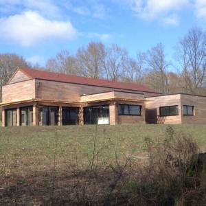 Villa en bois à Sury-près-Léré (18) 