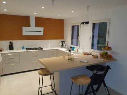 Rénovation cuisine moderne terminée à Bruz