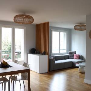 Vue d'ensemble salon et salle à manger 