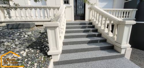 Rénovation d'escalier extérieur avec pose d'un revêtement en moquette de marbre - Val-de-Marne 94