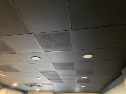 Rénovation de local commercial avec nouvelles dalles de plafond - Montauban 82000