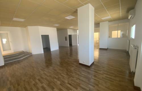 Local association moderne La Maison Des Travaux Ales