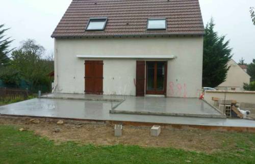 Dalle béton pour l'extension