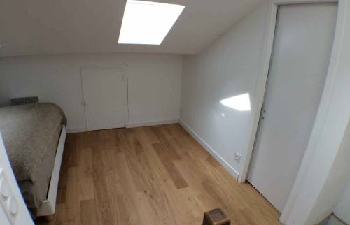 Chambre avec parquet contre-collé chêne - Nantes