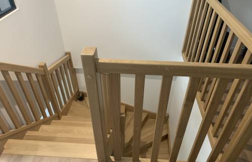 Escalier design et fonctionnel – Une réalisation signée La Maison Des Travaux Bruz