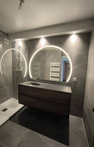 Douche moderne Saint-Gingolph