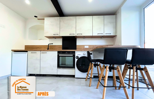 Conversion garage en studio, Transformation garage en logement, Aménagement studio confortable, Projet rénovation Savoie, 