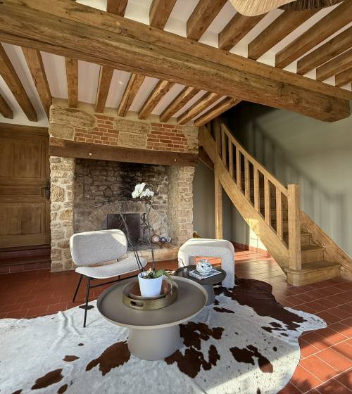 Poutres, solives, escalier rénovés