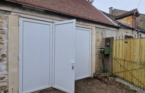 Rempalcement porte et création entrée T1