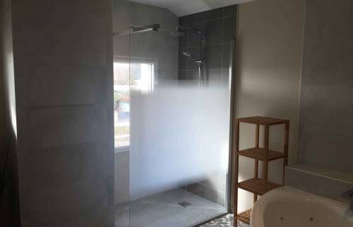 Salle de bain balneo à Vertou (44)