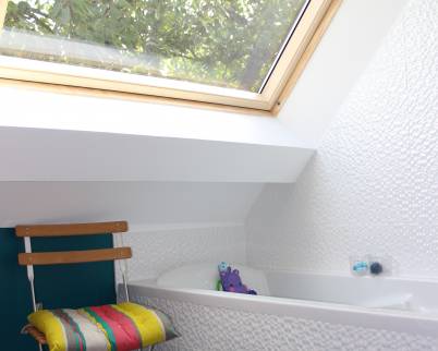 salle de bains dans des combles