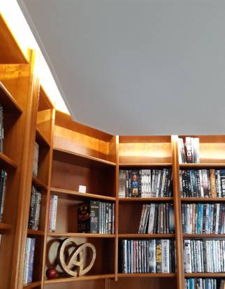 Bibliothèque, faux plafonds, éclairage indirect à Saint Louis