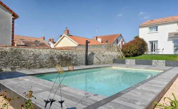 piscine extérieur à Hom (14 220) 