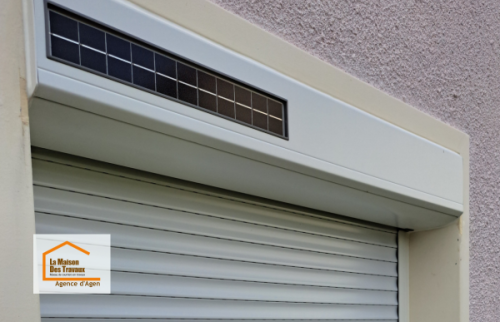 Remplacement d’une ancienne porte par une porte d’entrée PVC plus isolante et sécurisée dans le Lot-et-Garonne.