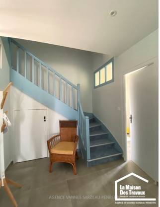 Ancien escalier en cours de rénovation