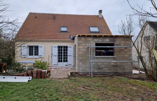 Construction extension