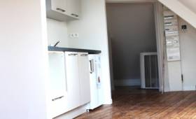 Cuisine aménagée sous combles