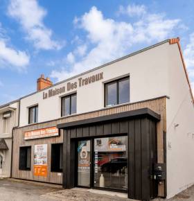 Surélévation de 47 m² de l'agence La Maison des Travaux Vertou- extérieur