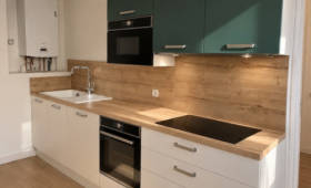 Cuisine entièrement rénovée dans un appartement à Saint-Brieuc – aménagement moderne et fonctionnel