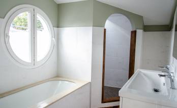 Salle de bains & douche terminée !