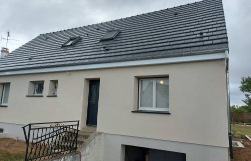 Façade avant rénovée en ITE