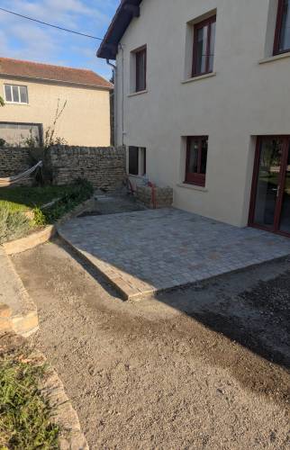 cour en pavé