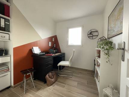 Bureau dans l'extension (Andrieu 14250)