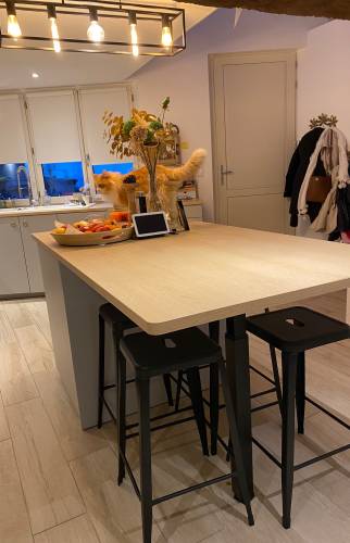  îlot central avec assises