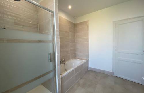 Rénovation salle de bain saintes