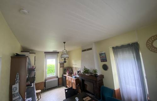 Salon avant rénovation maison