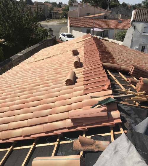 changement tuile La Rochelle 17
