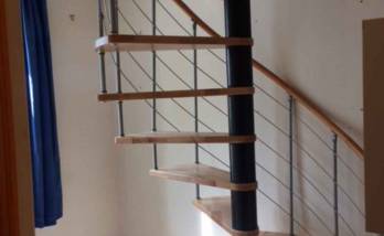 Installation d'un escalier sur-mesure à Deauville