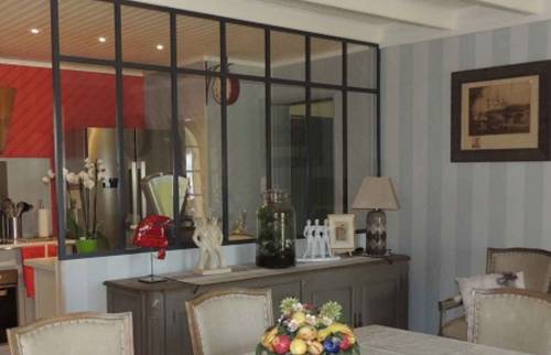 Poser une verrière à Saintes