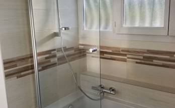 Installation d'une baignoire