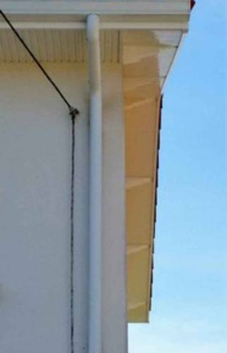 Rénovation Toiture - Lyon / Décines - Remplacement des Descentes EP