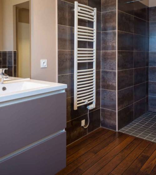 Aménagement salle d'eau avec douche à l'italienne en carreaux de ciment - Aubagne (13400)