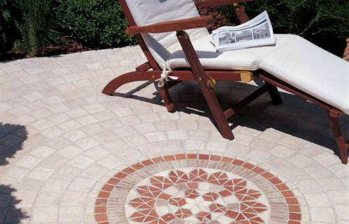 La deuxième terasse pour le coin détente