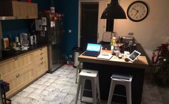 Cuisine sur-mesure avec frigo américain et ilot central