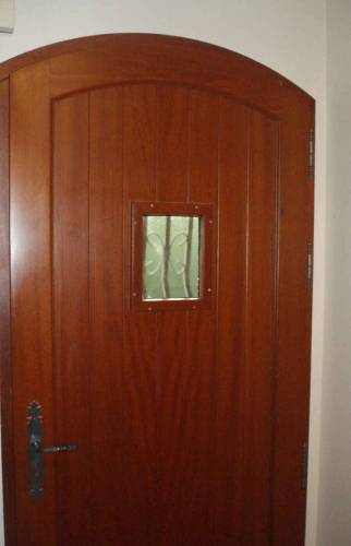 La porte avant travaux, vue de l'intérieur