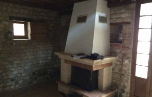 Cheminée avant travaux à Deauville