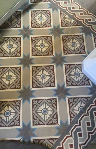 Sol salle de bains - Rénovation maison à Saint Sébastien