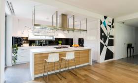 Rénovation d’une cuisine ouverte sur salle à manger à Guéthary (64)