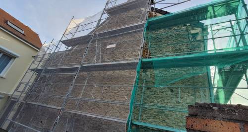 Travaux de rénovation de façade en cours - Fontenay-Trésigny 77610