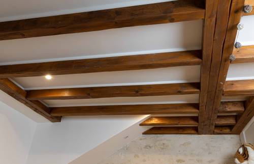 Rénovation plafonds poutres Fontainebleau