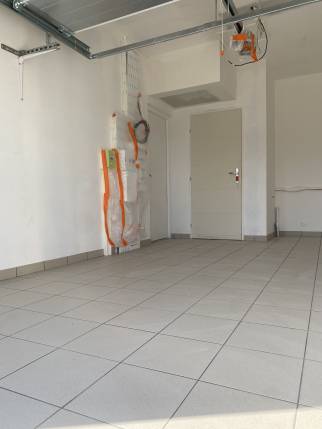 Aménagement de garage avec carrelage carrossable au sol - Montauban 82000