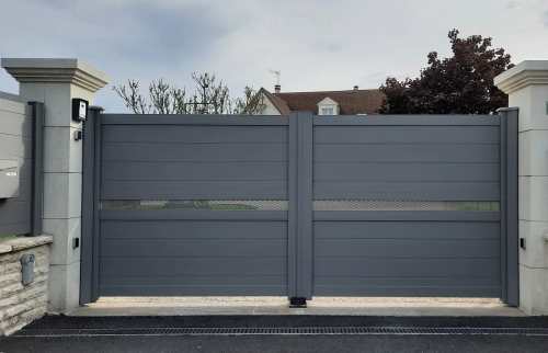 Installation d'un nouveau portail et clôture