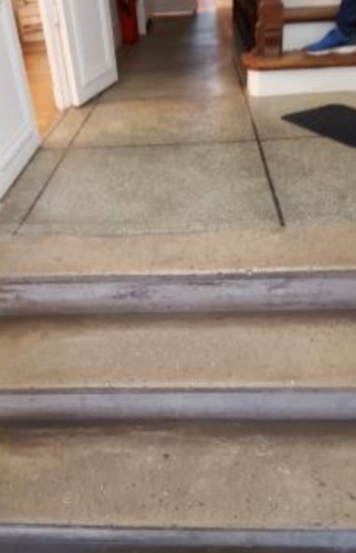 Escalier en pierre à recouvrir avec béton ciré - Paris